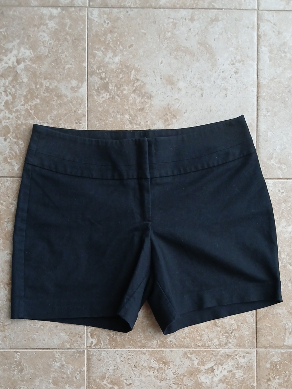 Apt. 9 ESSENTIALS Black Tailored 5" Shorts